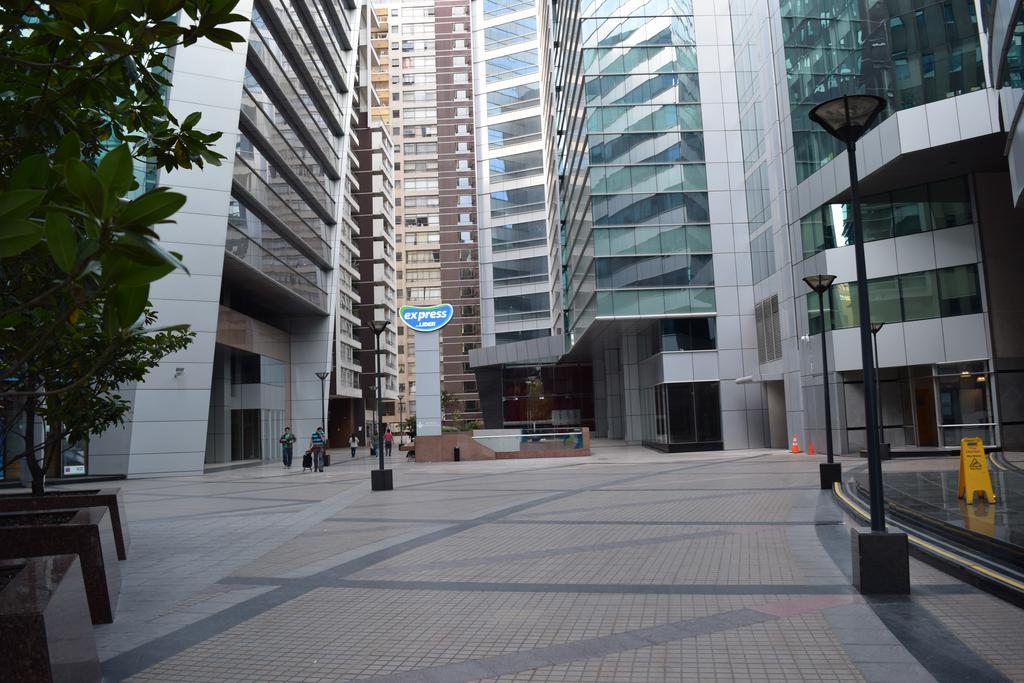 Sys Suites Nueva San Martin Santiago Bilik gambar